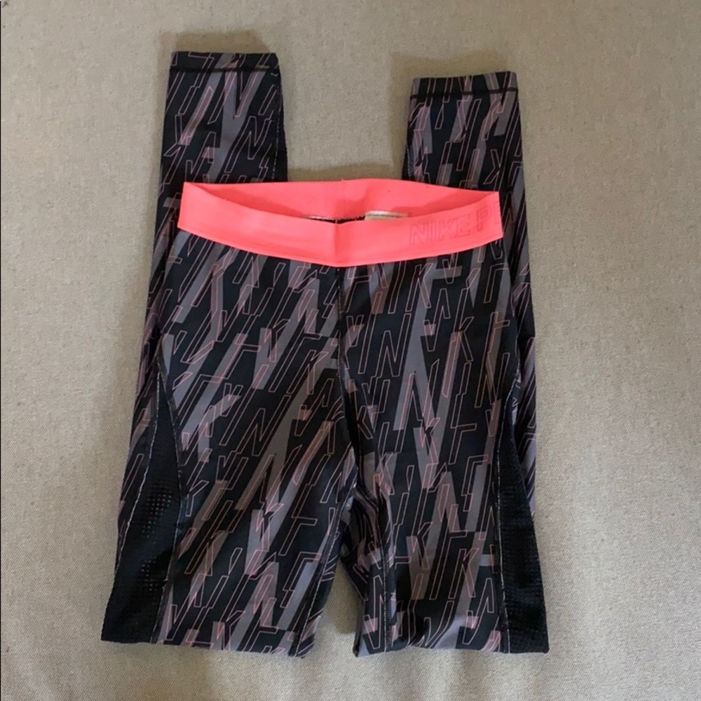 Nike Pro Leggings
